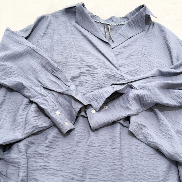 Women Anthropologie The Dylon Long-Sleeve Wide-Placket Top Denim Blue Medium - Picture 6 of 8